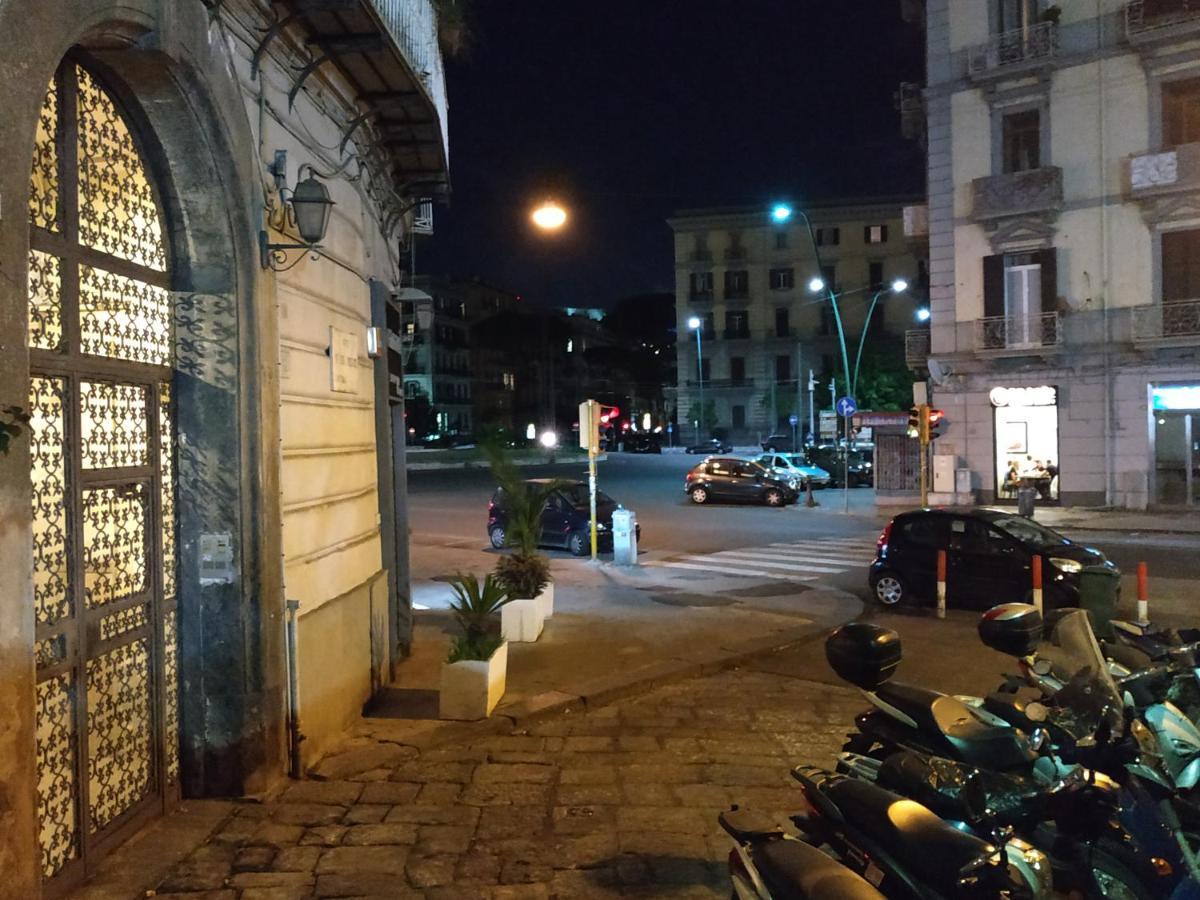 Sun&Thecity Napoli Esterno foto