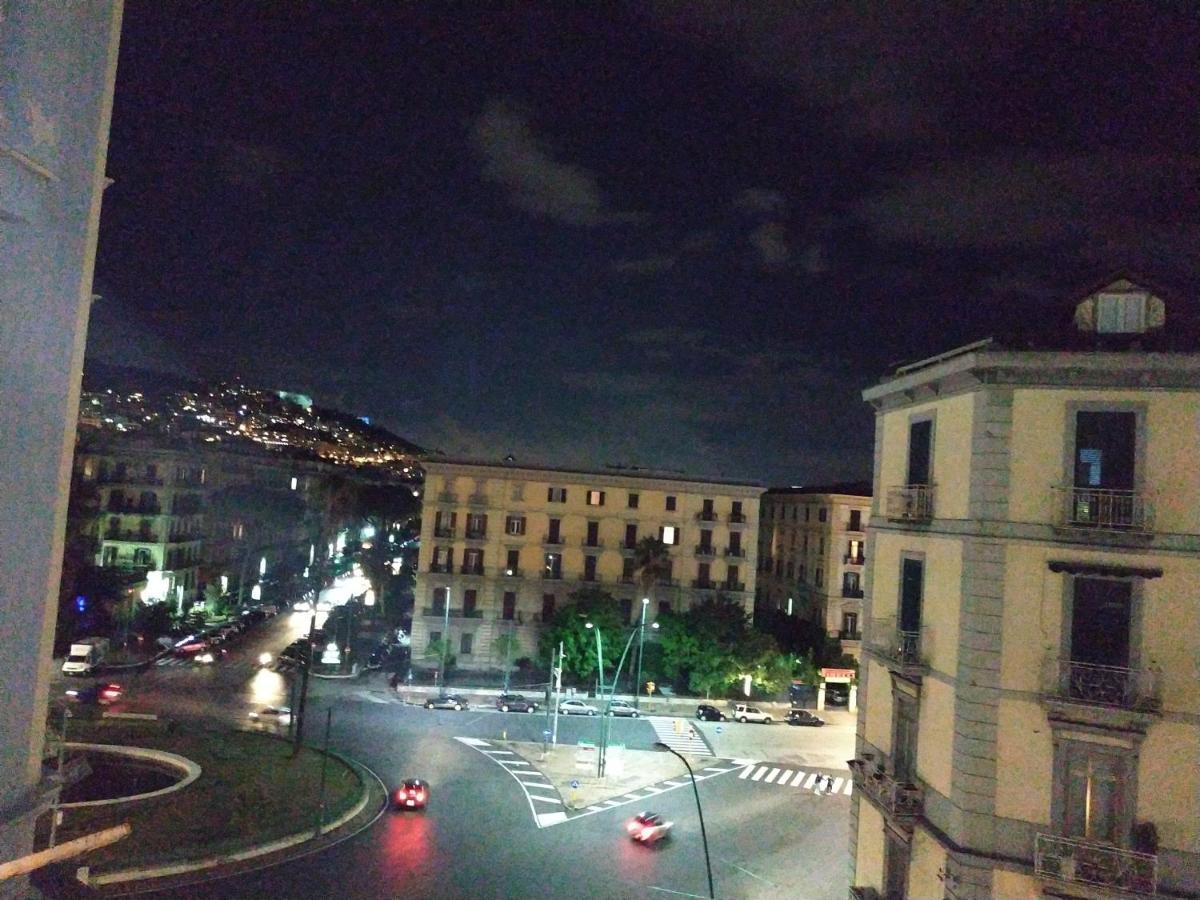 Sun&Thecity Napoli Esterno foto